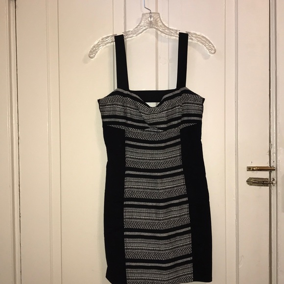 H&M Dresses & Skirts - H&M Black & White dress